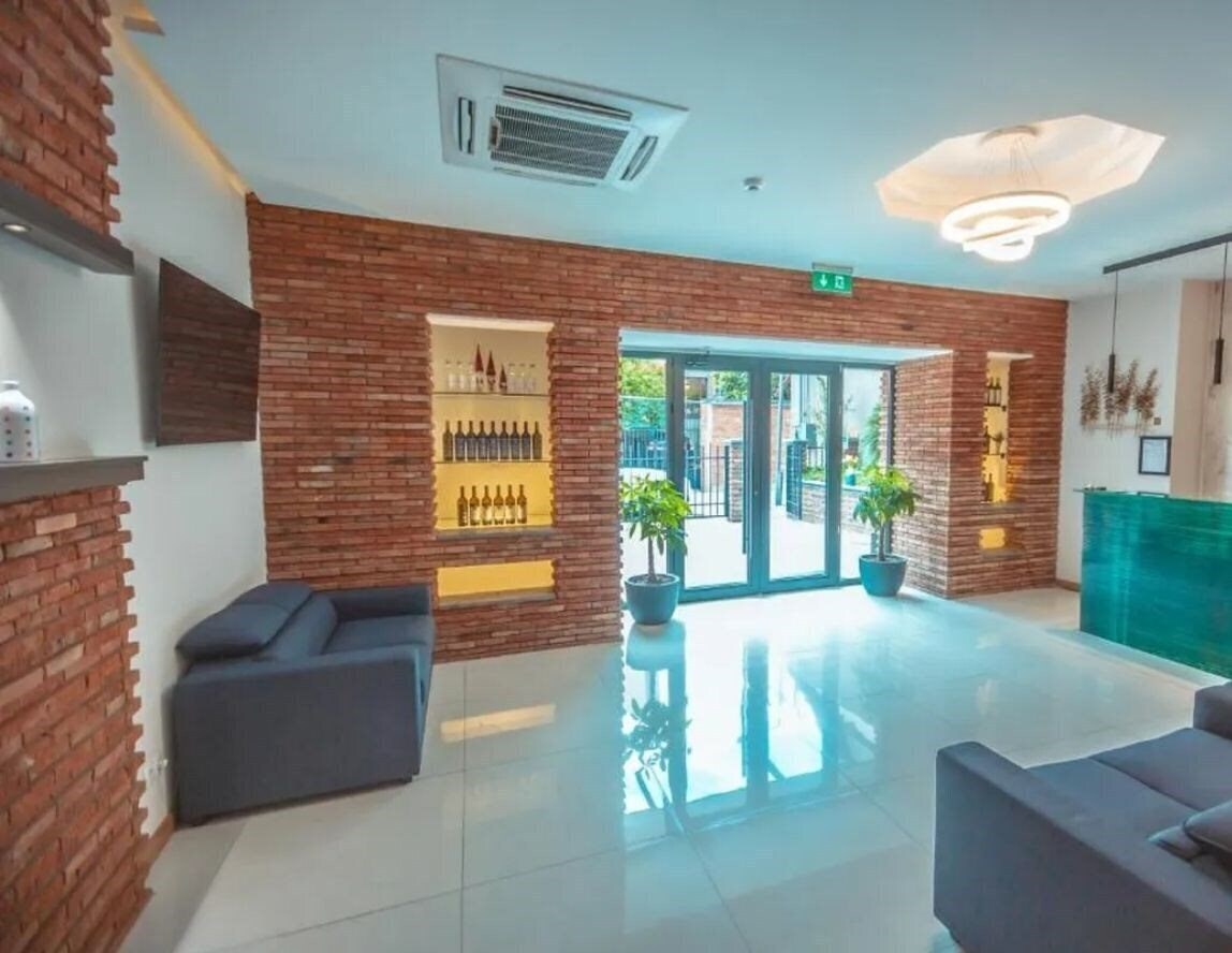 Отель Hotel Banovani 4*